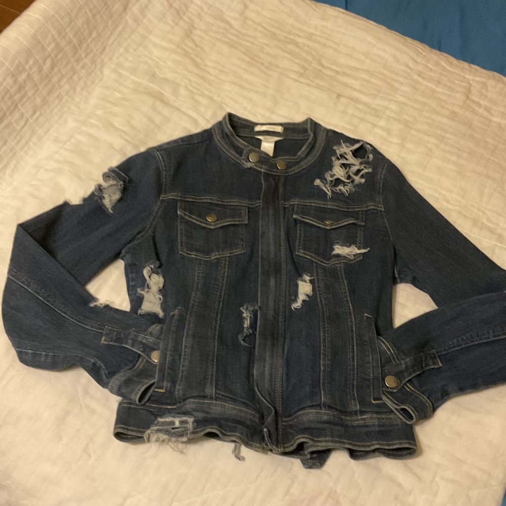 SEXY WOMENS RIPPED/DESTROYED CHRISTOPHER & BANKS LG BLUE DENIM FULL ZIP JACKET